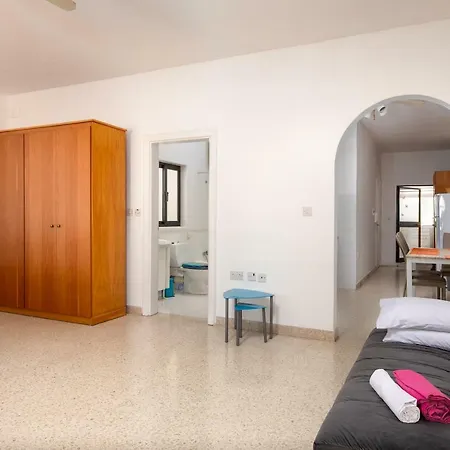 2 Bedroom Penthouse With Sea Views Appartamento Sliema